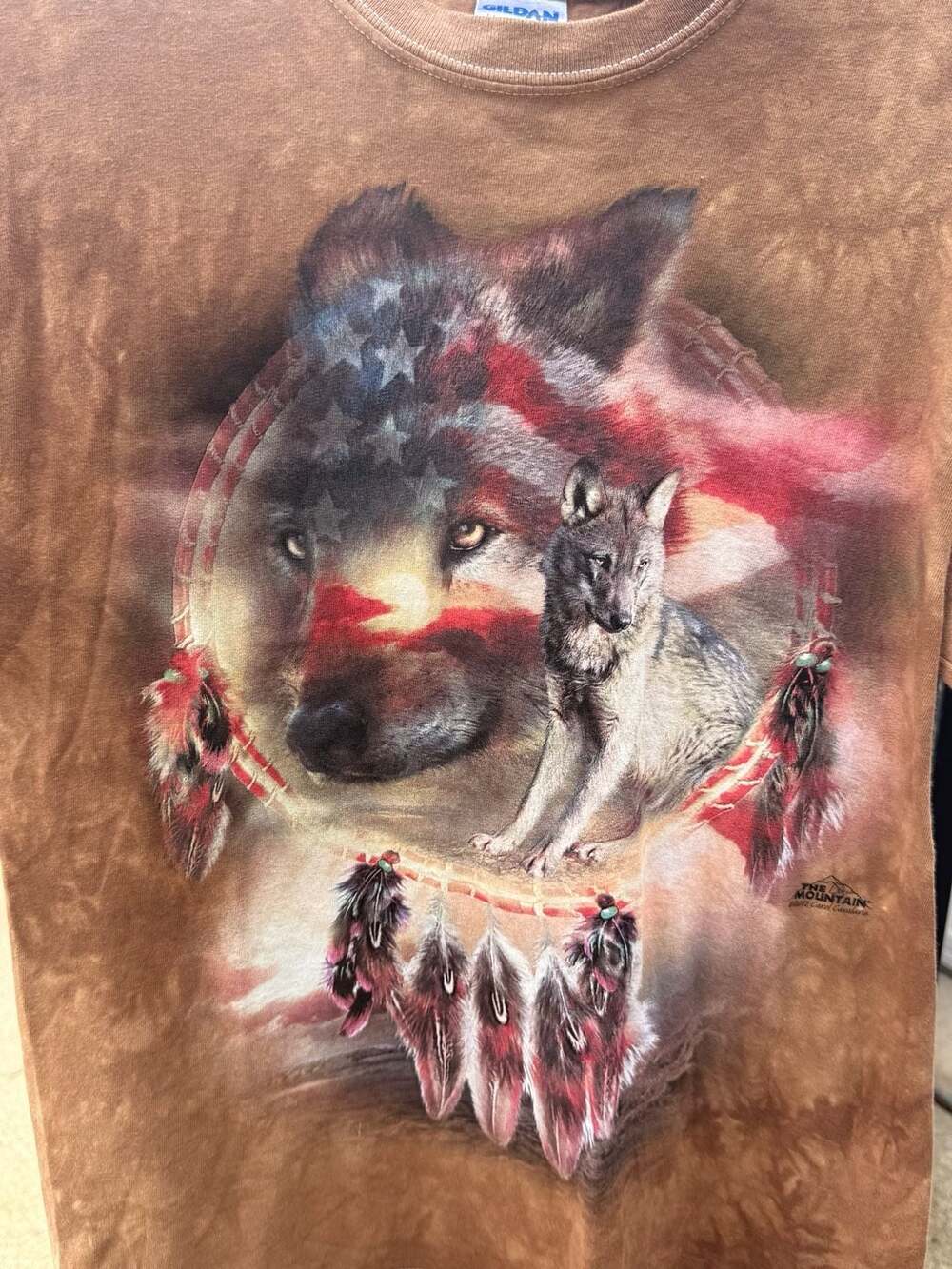 The Mountain Wolf American Flag Dreamcatcher T-Shirt Carol Cavalaris Size M